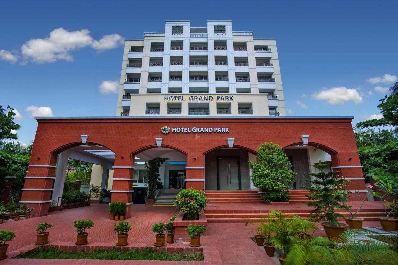 Hotel Grand Park Barishal Exterior photo
